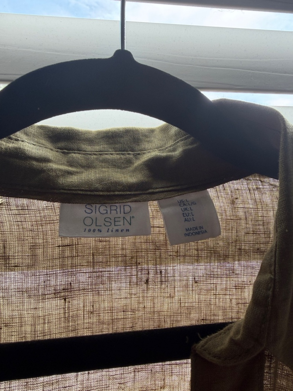 Olive Green Linen Tunic Top - Picture 2 of 3